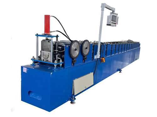 Drainage pipe forming machine