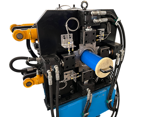 Downpipe forming machine